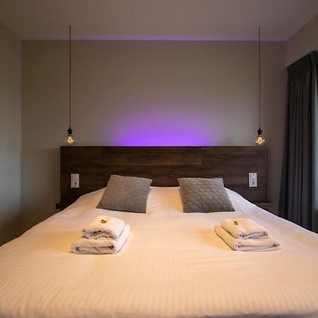 Motel-Restaurant-Grand Cafe De Caisson Kapelle Eksteriør billede